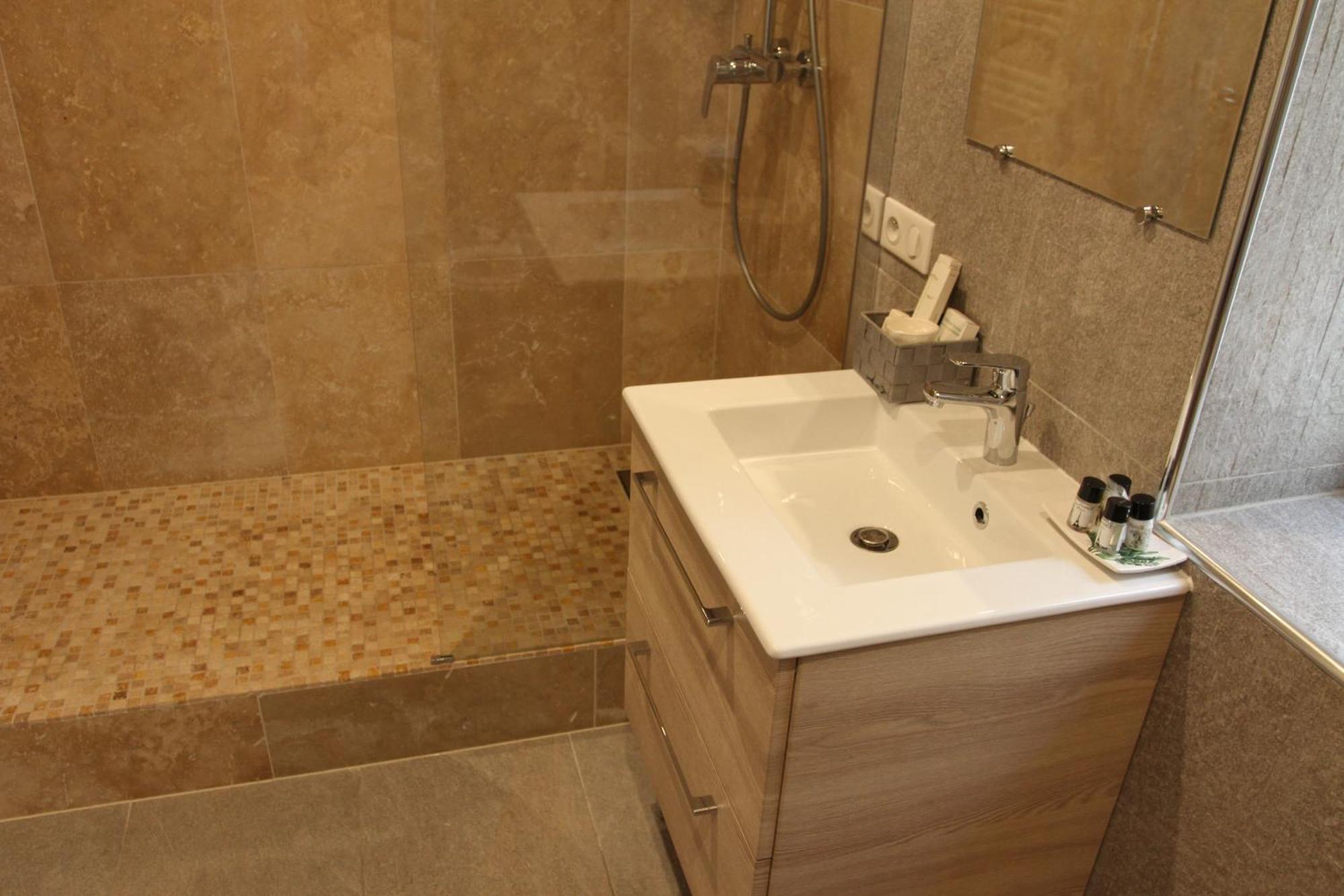 Irin Hotel Antibes Dış mekan fotoğraf